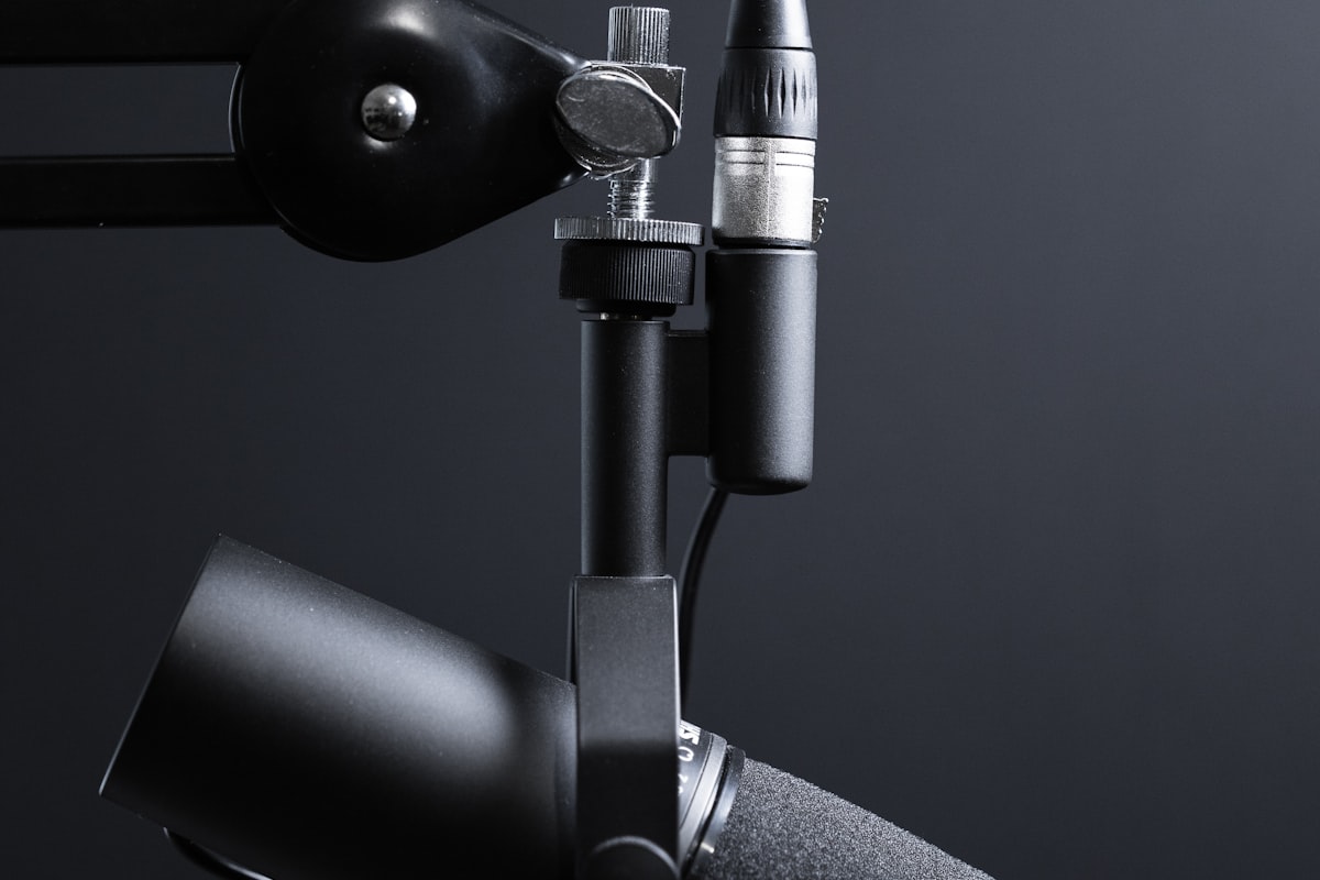 How to Capture Every Word: Using Plaud Note for Verbatim Transcription Accuracy in In-Person Recording